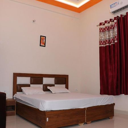 Hotel Kcr Agra (Uttar Pradesh) Eksteriør bilde