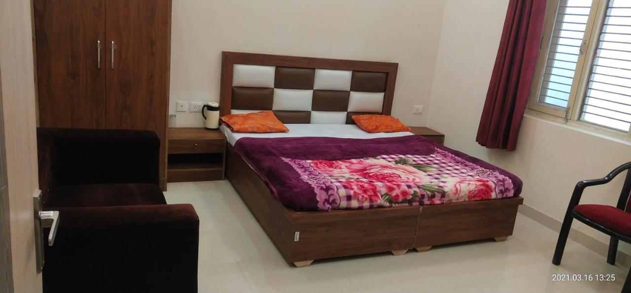 Hotel Kcr Agra (Uttar Pradesh) Eksteriør bilde
