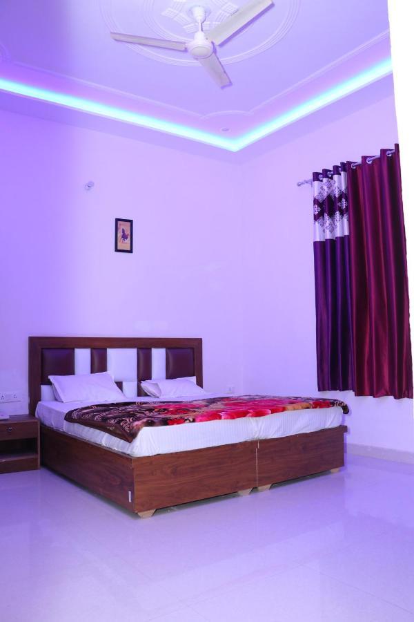 Hotel Kcr Agra (Uttar Pradesh) Eksteriør bilde
